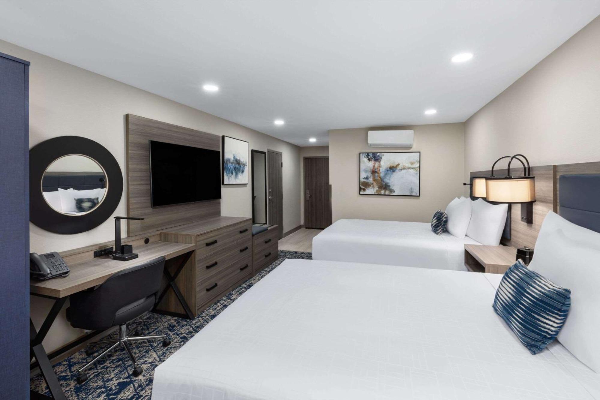 Wyndham Dfw Airport Hotel Irving Luaran gambar